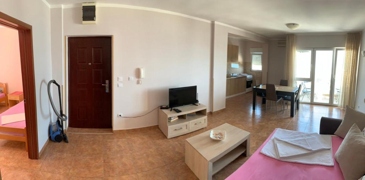 Apartmani Ilic Bečići المظهر الخارجي الصورة