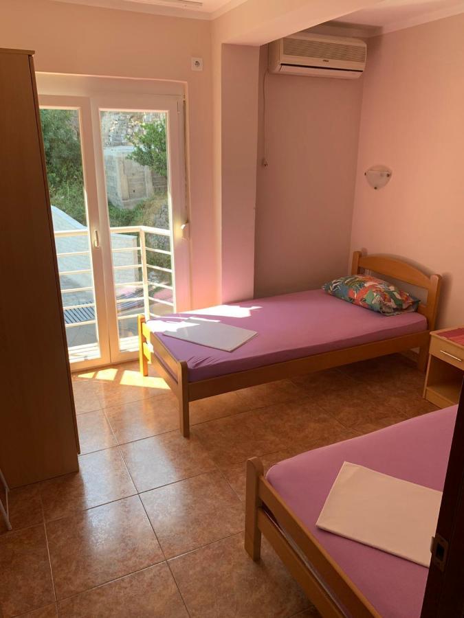 Apartmani Ilic Bečići المظهر الخارجي الصورة