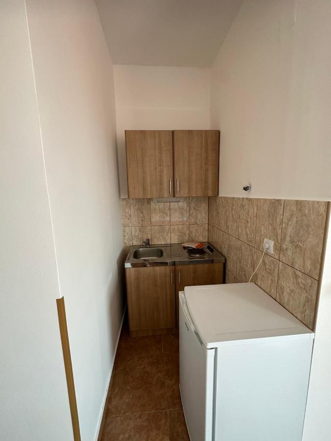 Apartmani Ilic Bečići المظهر الخارجي الصورة